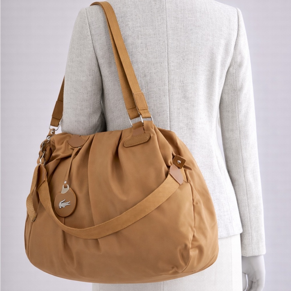 Authentic Lacoste Tan Duffel / Shoulder Bag – Excellent Pre-Owned Condition - Picture 4 of 12
